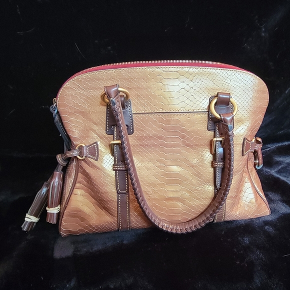 Dooney & Burke Pearly Python Embossed Leather Domed Buckled Satchel - Picture 3 of 5